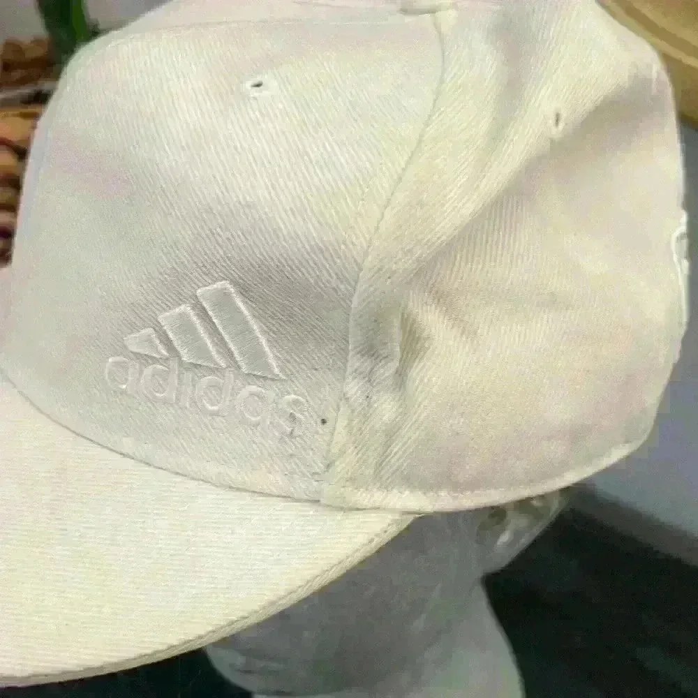 Adidas Cream colored/ white logo hat size 7 1/4